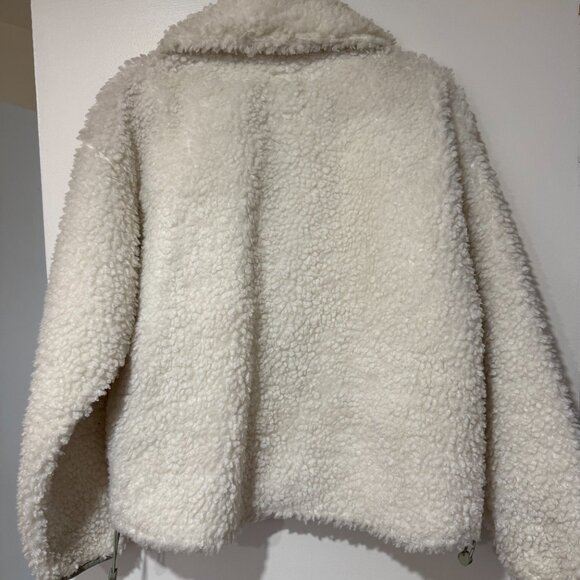 🤍🌿 Abercrombie& Fitch Full-Zip Utility White Sherpa Jacket Size M 🤍🌿 - Picture 12 of 16